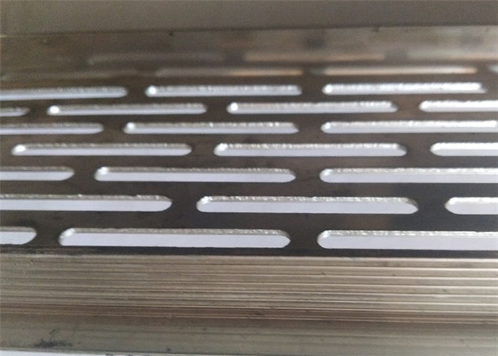 grade perfurada de Mesh Kitchen Cabinet Air Ventilation do metal do furo de 16mm